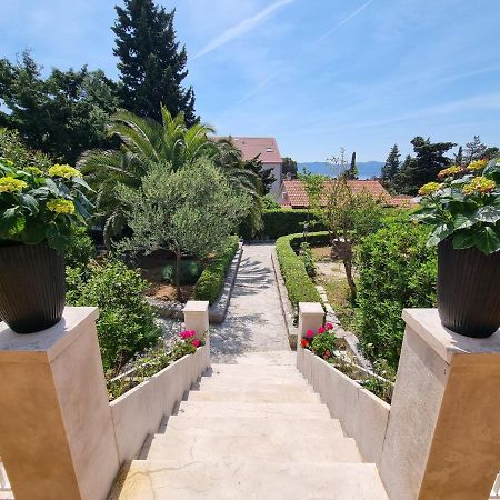 Villa Ilaria Bol Exterior foto