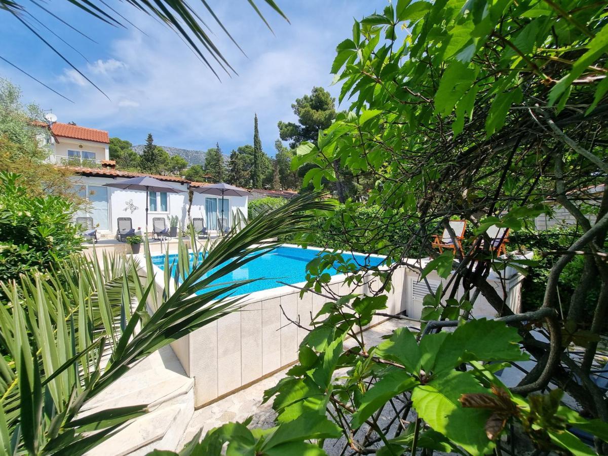 Villa Ilaria Bol Exterior foto